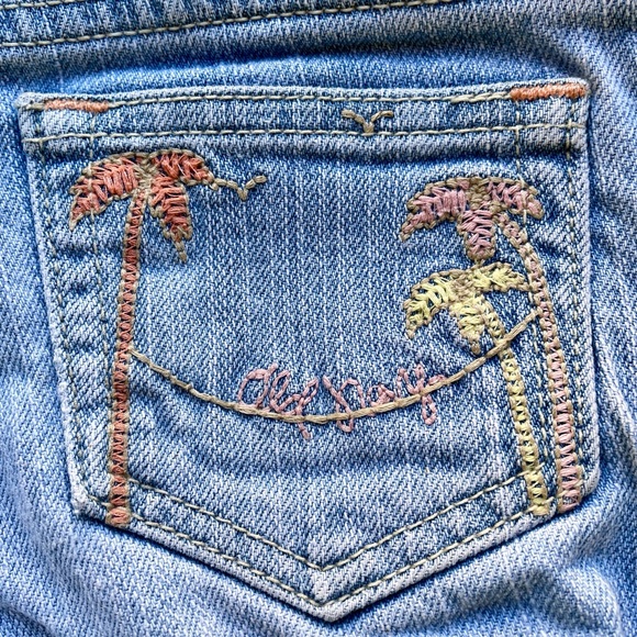 VINTAGE Y2K Tropical Embroidered OLD NAVY Girl’s Denim SHORTS Medium - Picture 4 of 12
